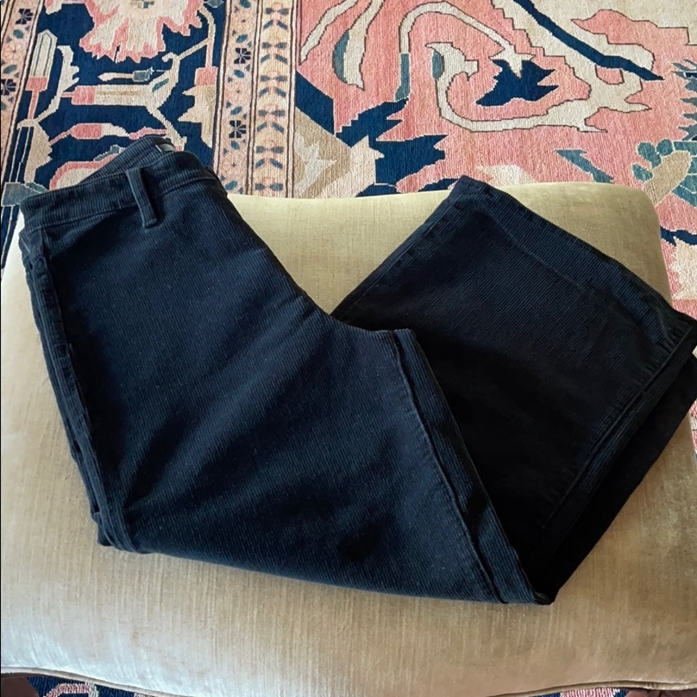 Joe’s wide leg Capri corduroy pants